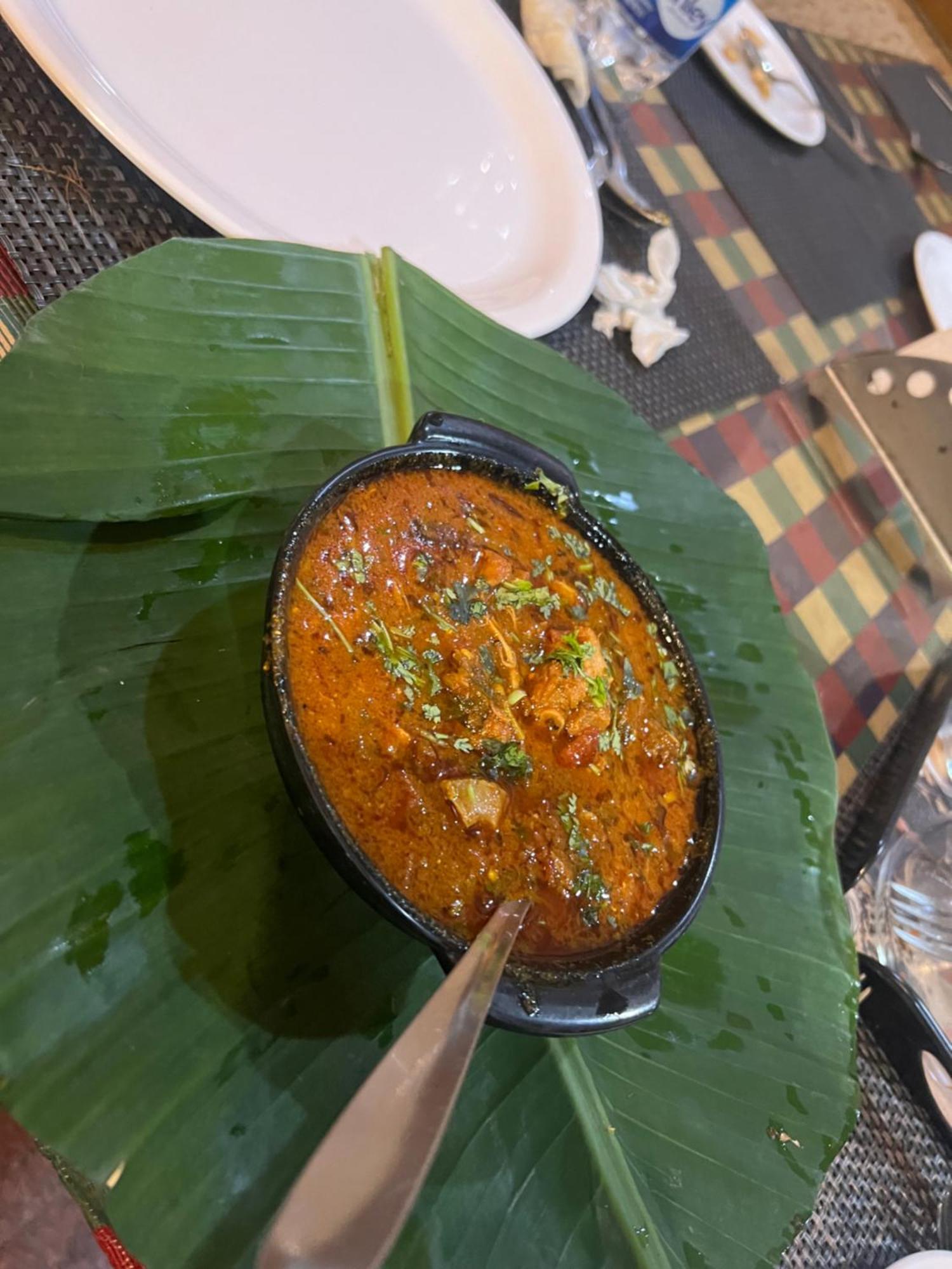 Varada Nagavali Hotel Srikakulam Extérieur photo
